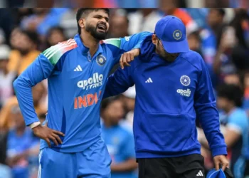 🏏 Shreyas Iyer Undergoes Surgery After Near-Fatal Injury During Australia ODI