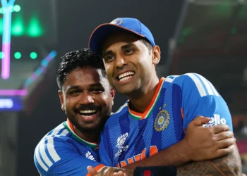 India Edge England in High-Scoring Thriller to Reach T20 World Cup Final